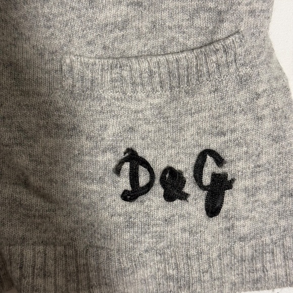 Vintage Dolce and Gabbana cardigan and tank top knit set - Picture 2 of 9